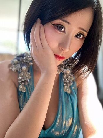 Larissa rochefort page leaked private photo uncensored HD quality