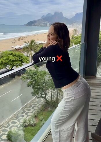 Laufey lin leaked private photo uncensored HD quality