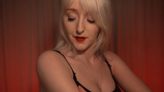 Laura lemurex leaked private photo uncensored HD quality
