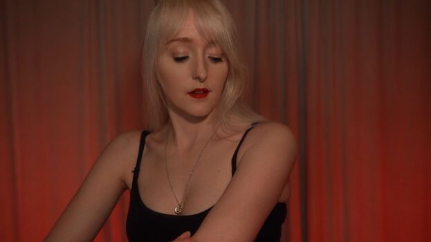 Laura lemurex leaked private photo uncensored HD quality