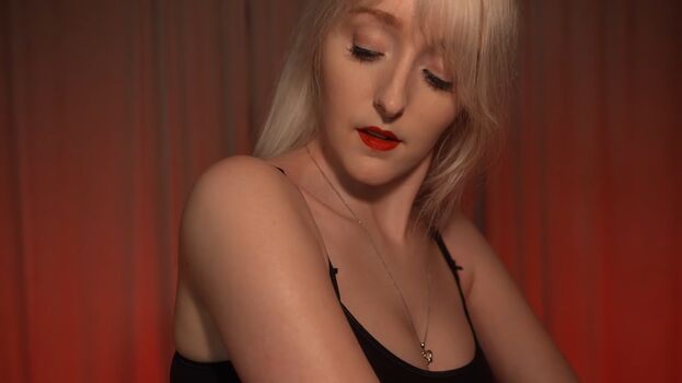 Laura lemurex leaked private photo uncensored HD quality