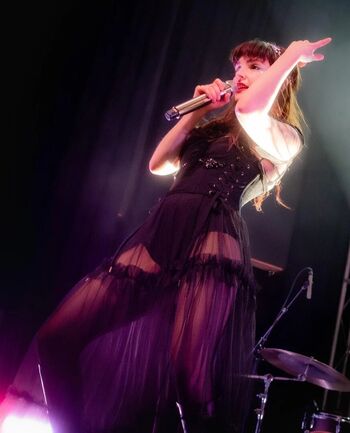Lauren mayberry page leaked private photo uncensored HD quality