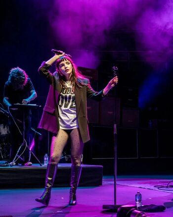 Lauren mayberry page leaked private photo uncensored HD quality
