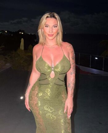 Laurine   page leaked private photo uncensored HD quality