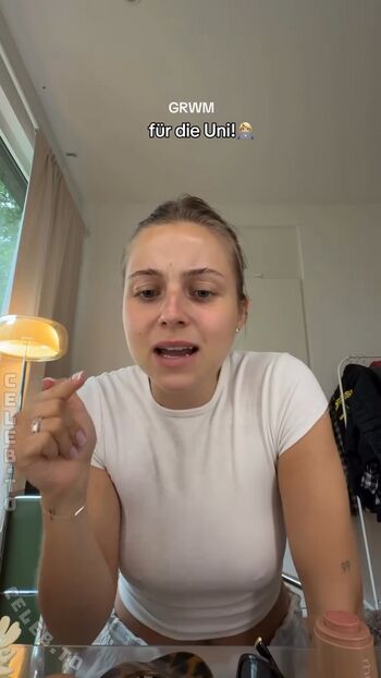 Lea breuer page leaked private photo uncensored HD quality
