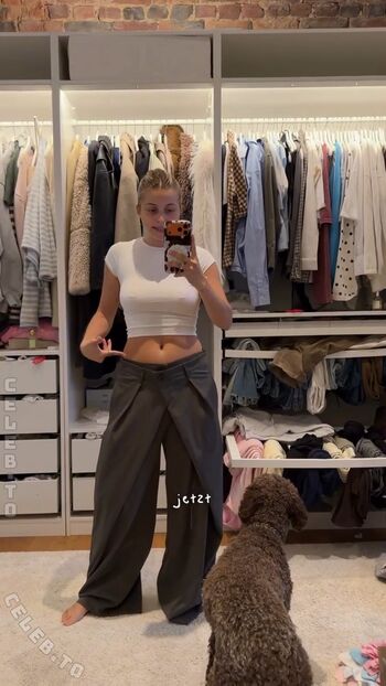 Lea breuer page leaked private photo uncensored HD quality