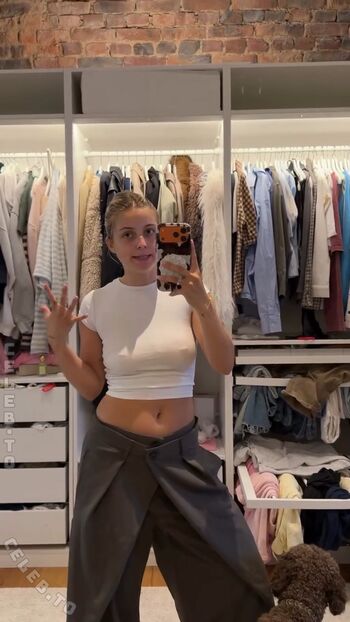 Lea breuer page leaked private photo uncensored HD quality