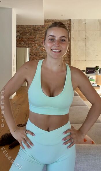 Lea breuer page leaked private photo uncensored HD quality
