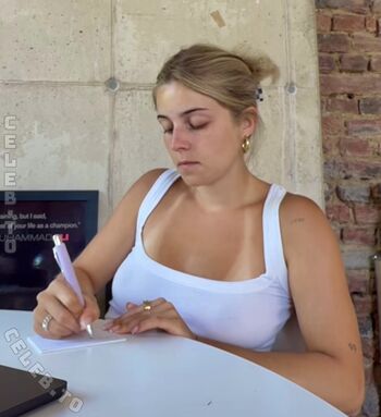 Lea breuer page leaked private photo uncensored HD quality