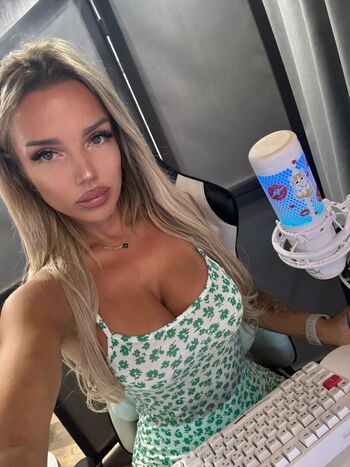 Lera koldomasova page leaked private photo uncensored HD quality