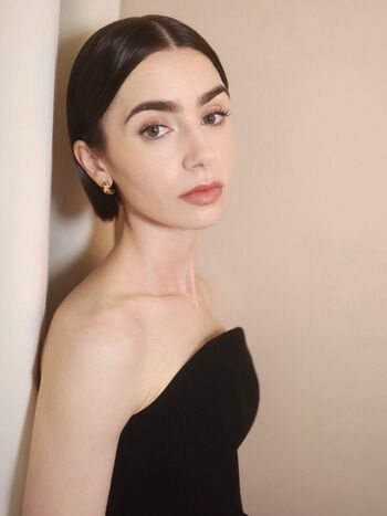Lily collins page leaked private photo uncensored HD quality