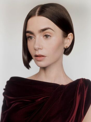 Lily collins page leaked private photo uncensored HD quality