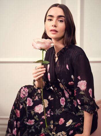 Lily collins page leaked private photo uncensored HD quality
