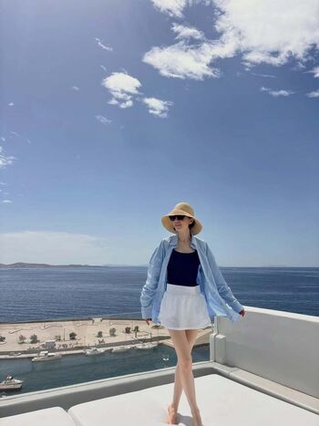 Lily collins page leaked private photo uncensored HD quality