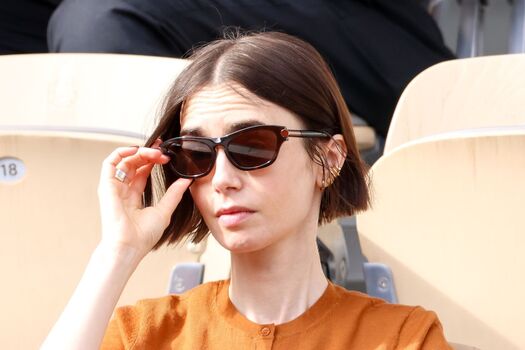 Lily collins page leaked private photo uncensored HD quality