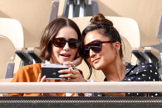 Lily collins page leaked private photo uncensored HD quality