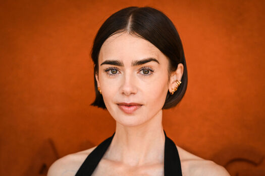 Lily collins page leaked private photo uncensored HD quality