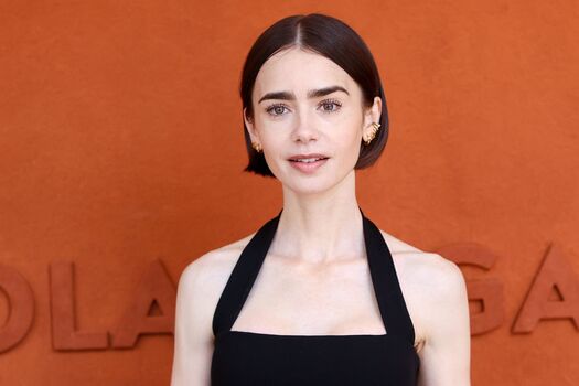 Lily collins page leaked private photo uncensored HD quality