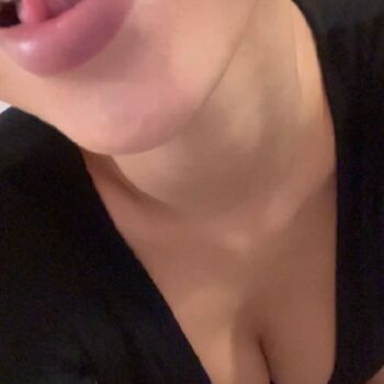 Lily leaked private photo uncensored HD quality