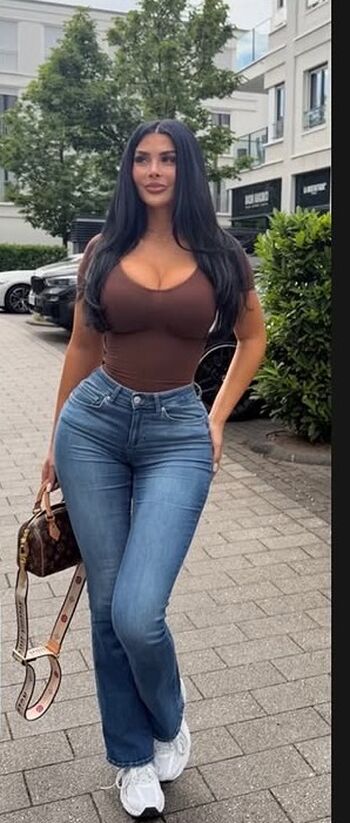 Lisa del piero page leaked private photo uncensored HD quality
