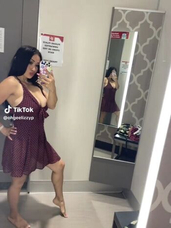 Lizzywurst page leaked private photo uncensored HD quality