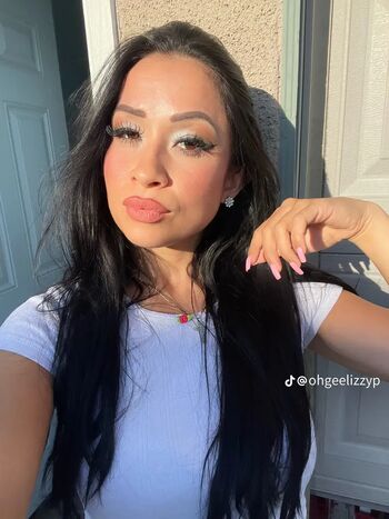 Lizzywurst page leaked private photo uncensored HD quality