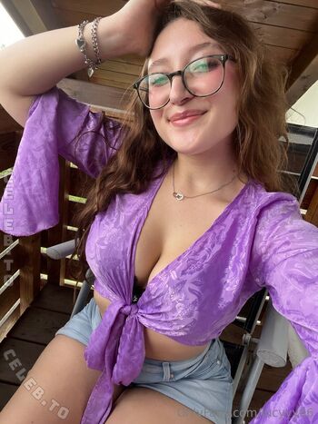 Lucyyy  page leaked private photo uncensored HD quality