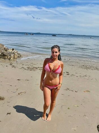 Lunaosantos leaked private photo uncensored HD quality