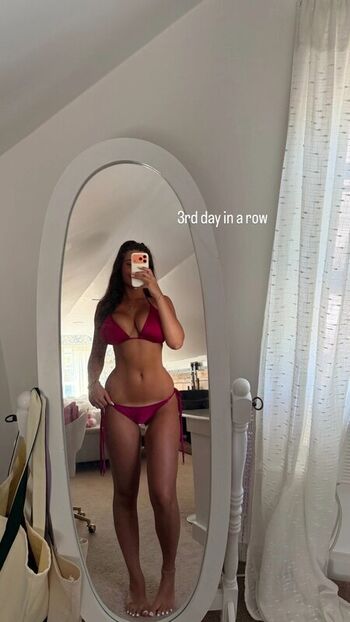 Lunaosantos leaked private photo uncensored HD quality