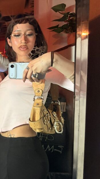 Lycheenotes leaked private photo uncensored HD quality