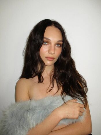 Maddie ziegler  page leaked private photo uncensored HD quality