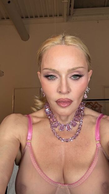 Madonna leaked private photo uncensored HD quality