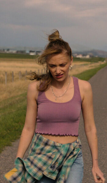 Maika monroe page leaked private photo uncensored HD quality
