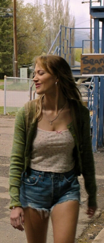 Maika monroe page leaked private photo uncensored HD quality