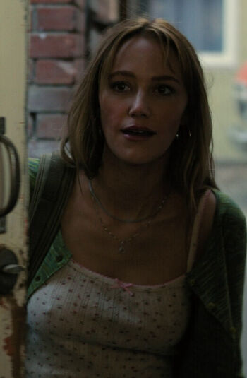 Maika monroe page leaked private photo uncensored HD quality