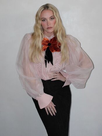 Maika monroe page leaked private photo uncensored HD quality