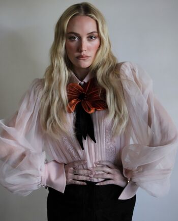 Maika monroe page leaked private photo uncensored HD quality