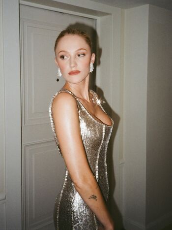 Maika monroe leaked private photo uncensored HD quality
