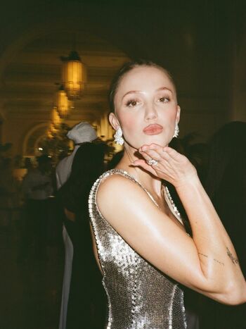 Maika monroe leaked private photo uncensored HD quality