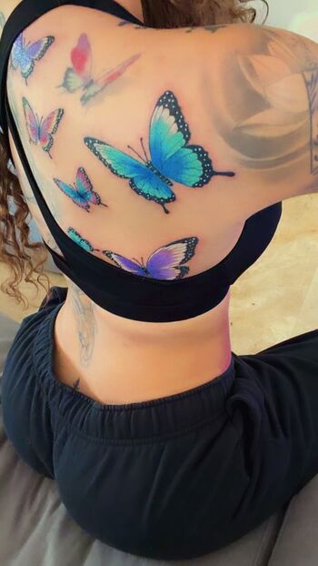 Malu trevejo  page leaked private photo uncensored HD quality