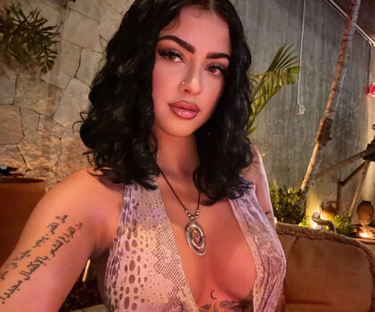 Malu trevejo  page leaked private photo uncensored HD quality