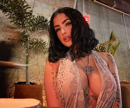 Malu trevejo  page leaked private photo uncensored HD quality