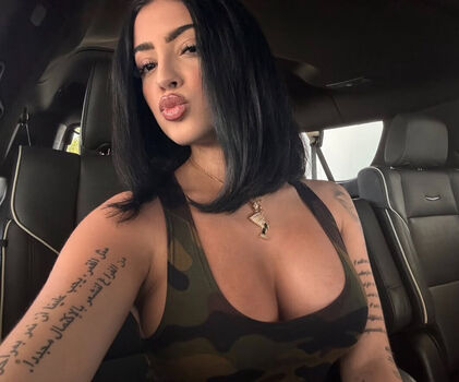 Malu trevejo  page leaked private photo uncensored HD quality