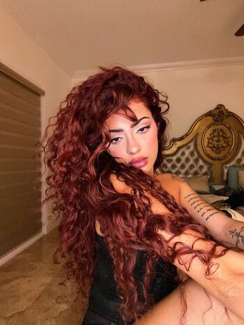Malu trevejo  page leaked private photo uncensored HD quality