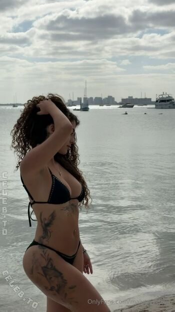 Malu trevejo  page leaked private photo uncensored HD quality