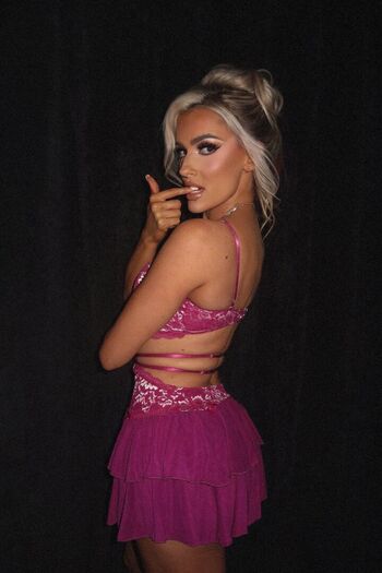 Mariah may  page leaked private photo uncensored HD quality