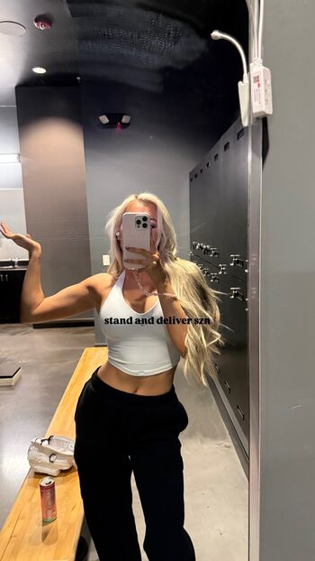 Mariah may  page leaked private photo uncensored HD quality