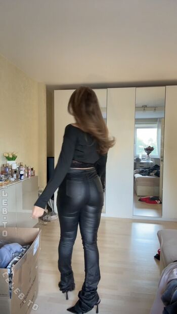 Mayaa zr page leaked private photo uncensored HD quality
