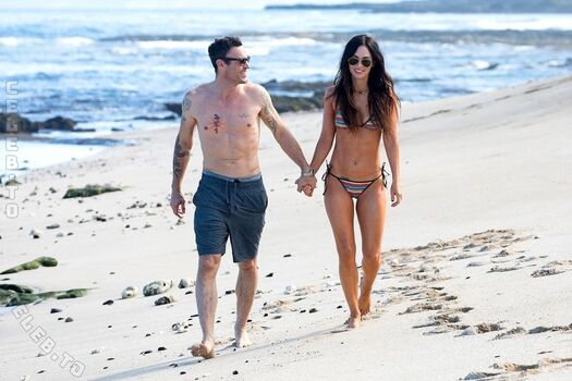 Megan fox  page leaked private photo uncensored HD quality