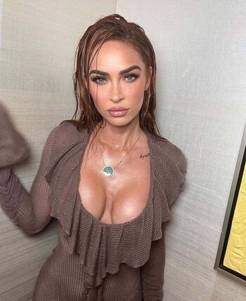 Megan fox  page leaked private photo uncensored HD quality